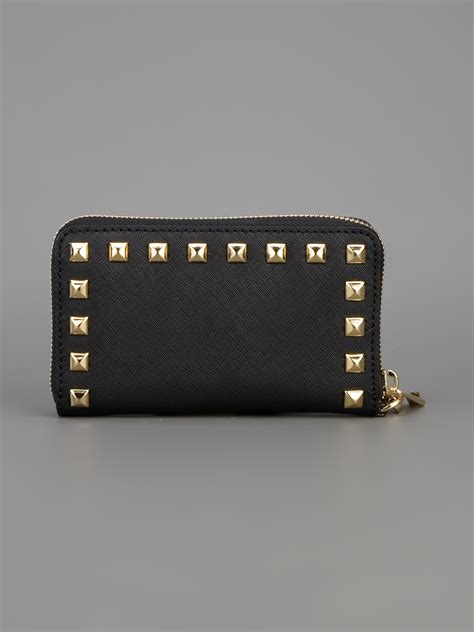 michael kors wallet clutch iphone black patent|Michael Kors wristlet outlet.